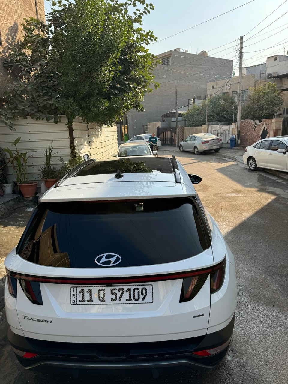 سلام عليكم
هونداي توكسان 2022 لمتد فول الفول 
ماشية 38 ميل فقط 
حادث السيارة كما موضح بالصور 
مبدل ابواب نفس اللون بدون صبغ
محرك السيارة 2500 
مواصفات السيارة 
1-بصمه تشغيل-تشغيل عن بعد 
2-بنوراما 
3-داخل جلد اسود 
4- كامرات محيطيه 360 درجة 5 كامرات 
5-هاند بريك 
6-كشن السائق خزن ميمور+كهرباء+تدفئة+تبريد
7-كشن الصدر كهرباء+تدفئة+تبريد
8-فتح الكامرا عند الاشارة بالدشبول 
9-تقديم وترجيع السيارة آلي 
10-كشنات الخلفية تدفئة 
11-جنطه شفط كهرباء 
12-أشاير بالمري 
13-رادرات 360 درجةً
14-كير دكم 
15-اوتو هولد 
16- ويل كب كروم 19 
17- فور ويل 
18- ايقاف ذاتي 
19-تحديد مسار +قيادة آليه 
20-شفتات ستيرن للكير العادي  
بجم فول زينون +لد خلفي 
وهواي مواصفات بعد ماذكرتهن 
السيارة رقم بغداد بسمي تحويل ثاني يوم
السعر 210 
***********
