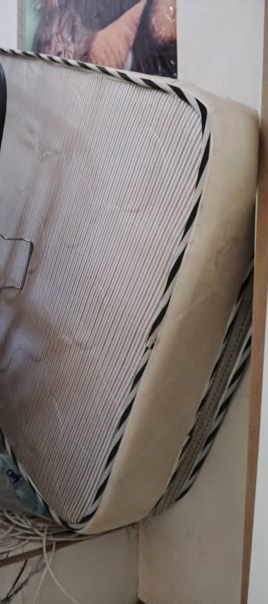 غرفه اخشاب للبيع جديده في كربلاء السعر 500) ***********
