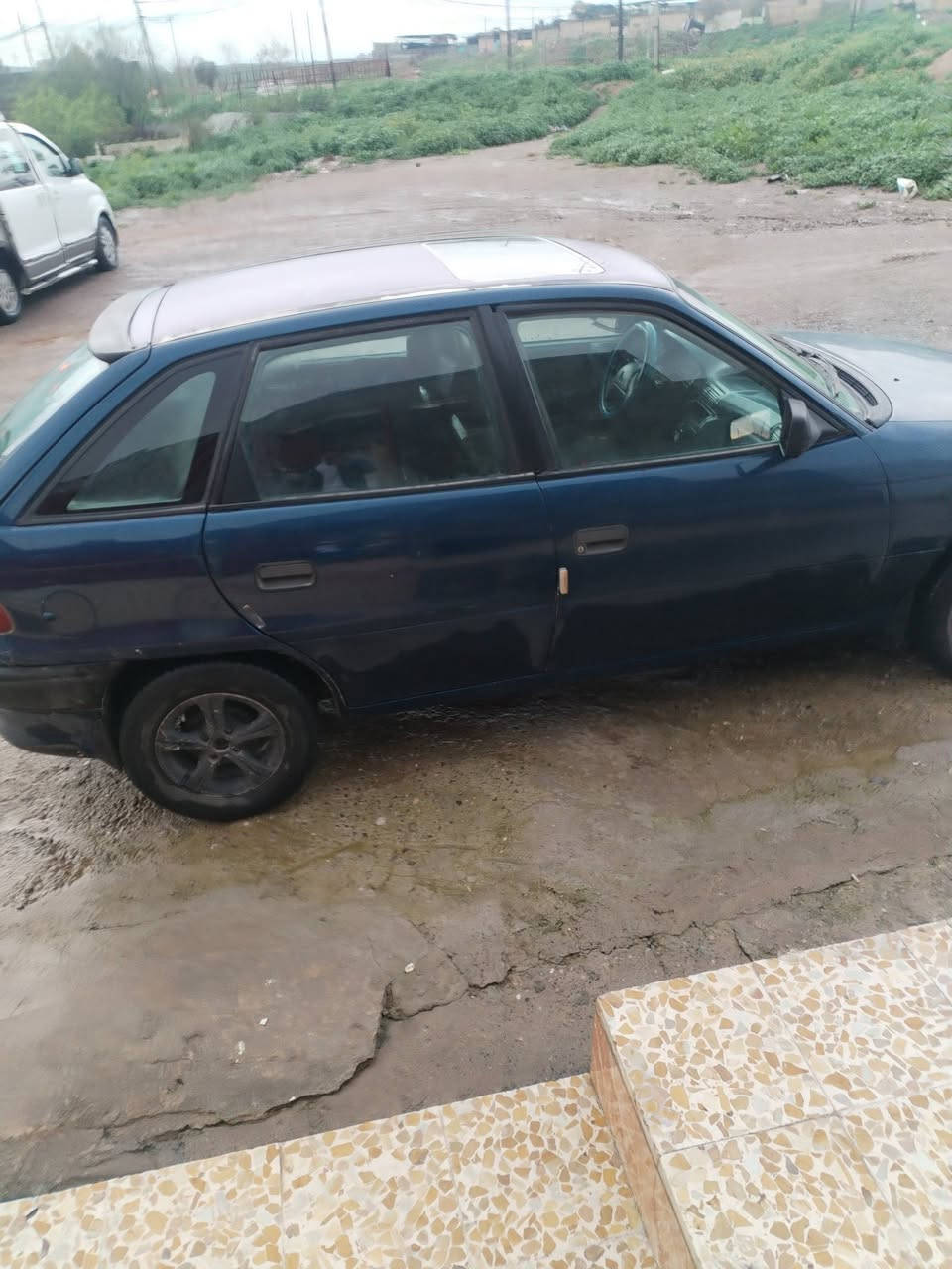 اوبل استره موديل 92 رقم بغداد ألماني احزام صبغ جمالية بدون سقف ودواخل كابون بانزين الشرعي من الموصل سعر 36 ورقة ، مكان حي التنك قرب دورة الصورة متواجد على الهاتف فقط ***********
