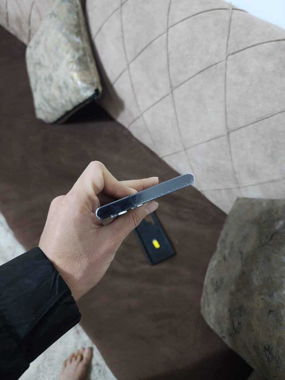 s22ultre
ذاكره 256
12+12
معالج سناب دراجون 8gen1
مكفول من كلشي للبيع ب٥٥٠ وبي مجال 
مكان بابل حله شارع ٨٠ 
*********** حلة, بابل
