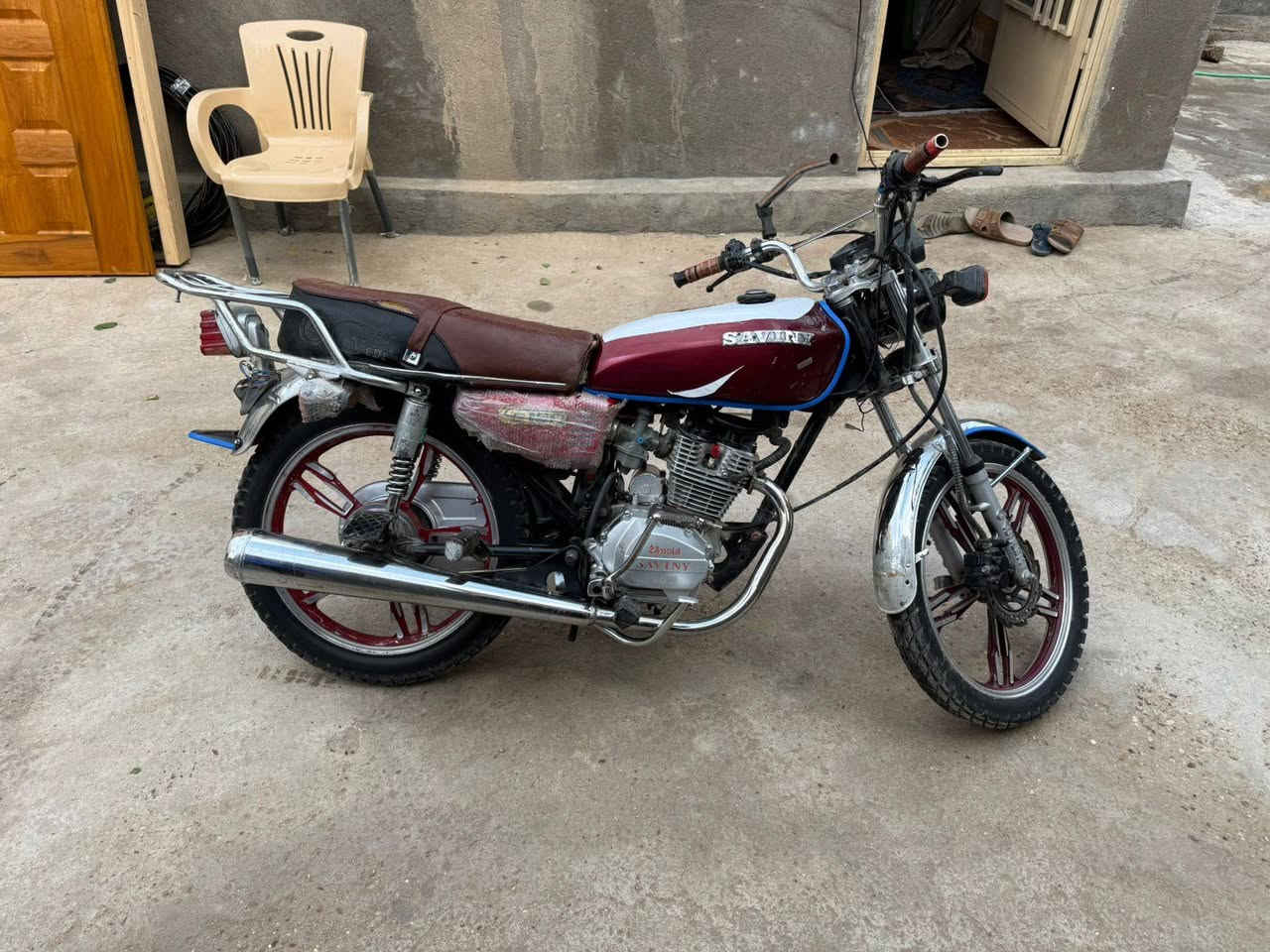 سلام عليكم  دراجة للبيع  موديل 22 دراجة مال جناي  كهربايات شغاله كامله دراجة  ما متعوبه جديده  نوع سفانه مكفوله كفاله عامه  اوراق كامله مكان بابل  سعر 475 شراي يتصل  ***********
