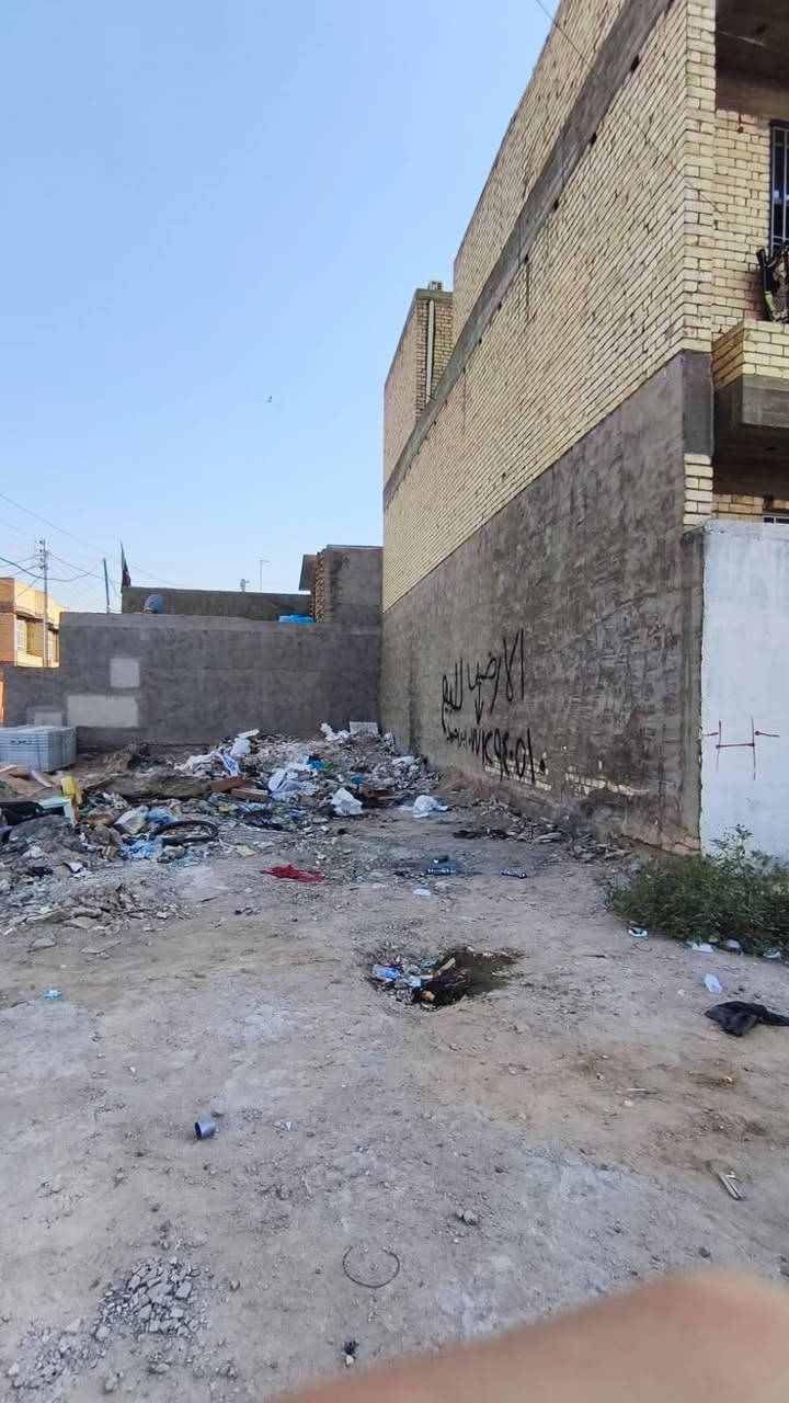 سلام عليكم 
قطعه ارض ركن للبيع العنوان الزعفرانية قرب جامع الوليد 
 الامن الوطني
مساحه الكليه 
الأرض 140م
الواجهه 10
النزال 14
سعر المتر 1300
رقم صاحب ارض 
***********ابو احمد
