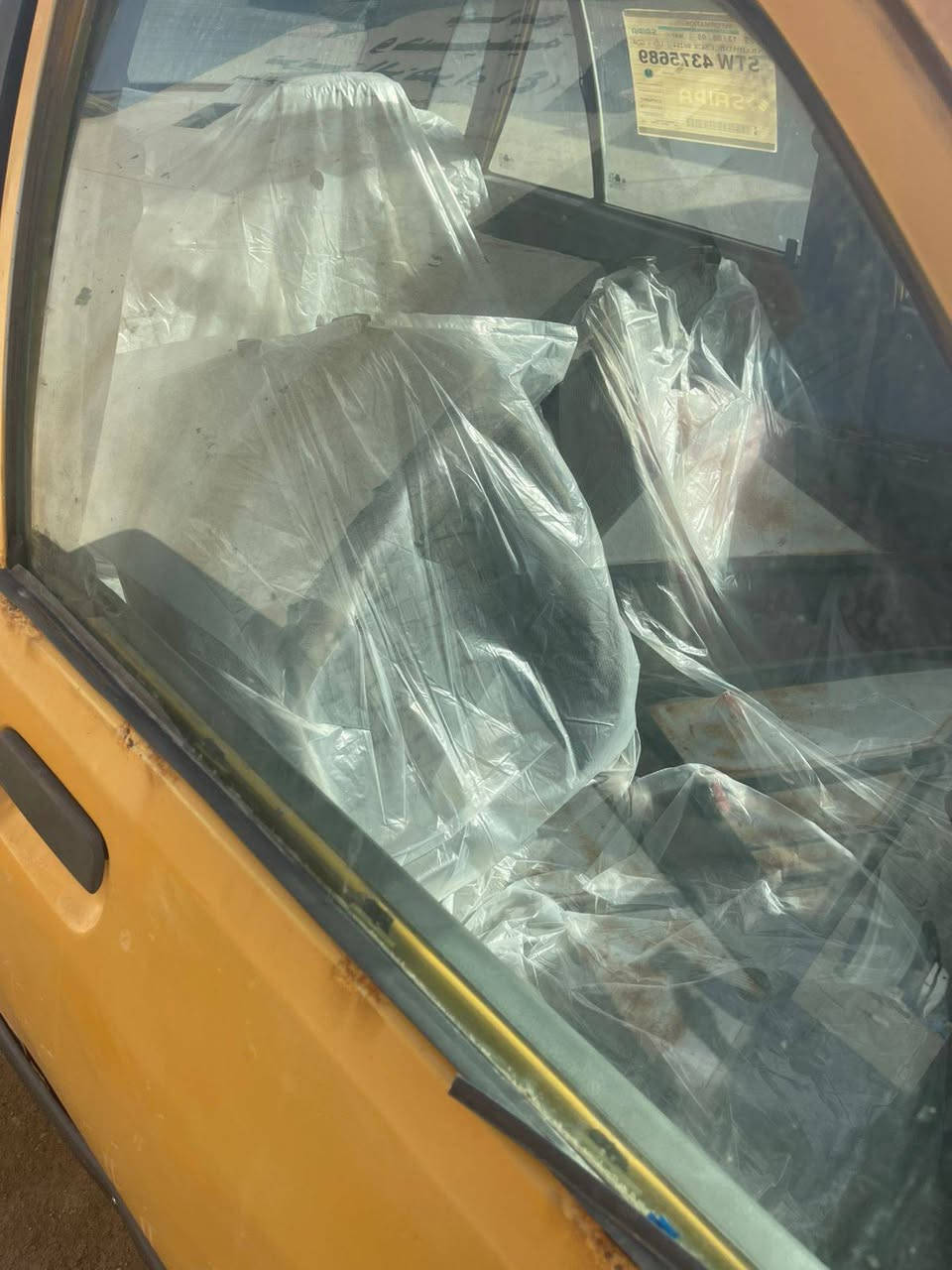 السلام عليكم سايبه 12 مابيه نقص شغاله كبر ومكينه مابيهن شي حداديه مابيه شي  دواخل نضيفه. مرتبه تواير جدد كامله بين قوسين ومال واحد طايح من السطح  😂
سعره 12 وبيه مجال قليل مكاني ناصريه قضاء الاصلاح 

***********
