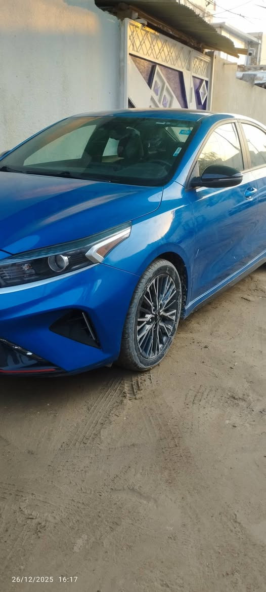 كيا فورتي جيتي لاين 
رقم قادسيه معوقين 
موديل ٢٣ 
ماشيه ٨٧
سياره فول 
سعرها ١٧٠ وبيها مجال بسيط
*********** ديوانية, القادسية
