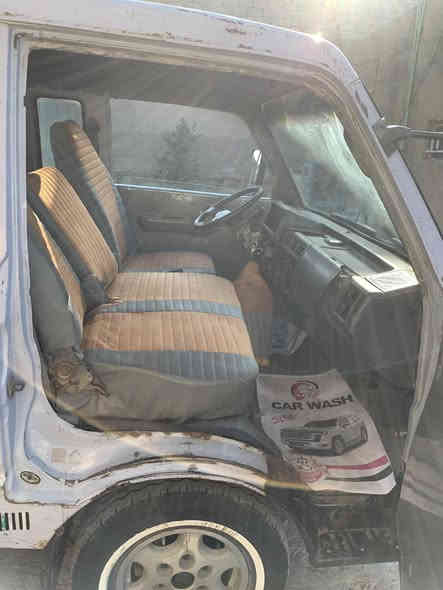 تحية طيبة 
بنكو موديل 94 مكينه كير اكسل خير وبركة 
تحويل مباشر سنوية منتهية منذ سنتين…
السعر 32 
مكان ابو غريب 

***********
***********
