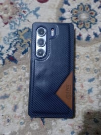 تكنو كامو ٤٠ • ذاكرة ٢٥٦ • قابل تفاوض