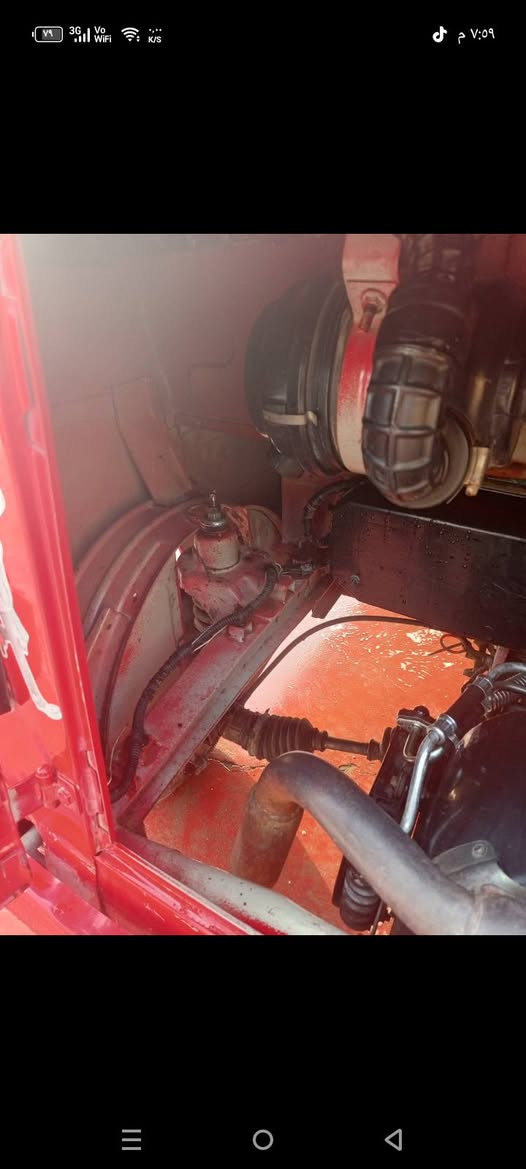 السلام عليكم تكتك موديل 19شهر 12 يوم 30 تكتك حلوة محرك تنقيص قليل كير اكسل مكفولات  تخم تاير جادر جديد ***********
