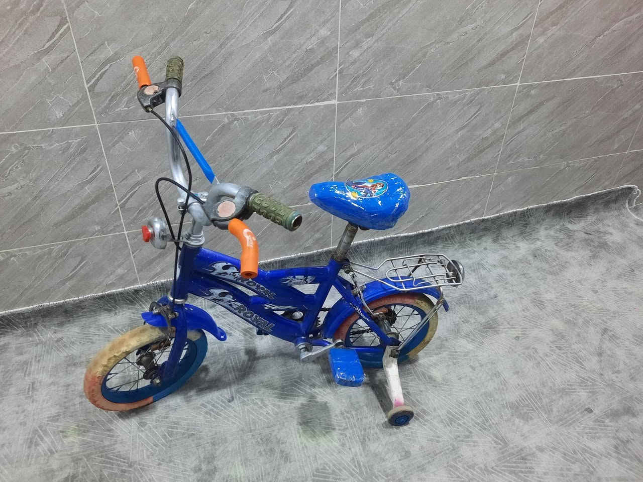 بليسكل حجم ~12~ماركة قوية
25الف كركوك//*********** كركوك, العراق
