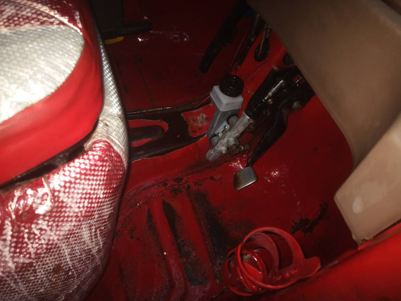 سلام عليكم تكتك 18 شهر 12 تكتك تخبل رقم وسنوية بغداد. تكتك مكينة تخبل شلعة لا تنقيص لا تبخير تكتك حلوة مال جناي مسجل تخم تاير دوشمة جدد. كشر جديد بي تلاحضات بصيطة سعر 4750وبيها مجال. مكان بغداد قرب المشتل. رقم***********////////*********** اتصال فقط وتساب ماكو
