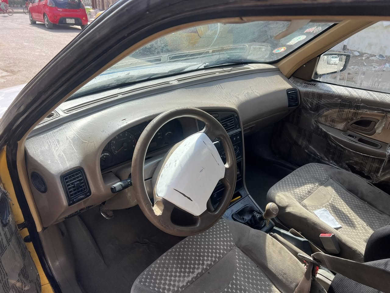 سلام عليكم بيجو الميس ٢٠١٤سياره حلوه وجديده هيئه مصفره غرامات مصفره  كير مكفول محرك بي شويه بخار عنونها بغداد الشعب اتصال ☎️ ***********
