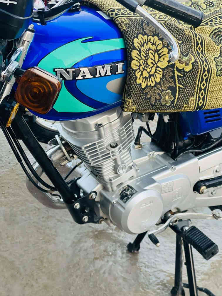 سلام عليكم ورحمة الله
نامه امتياز موديل25
دراجه كفاله عامه من ناحيت كلشي
الدراجه تفيلس ما مفيلسهاا
السعر650وبيها مجال
للاستفسار خاص او تصال
***********
