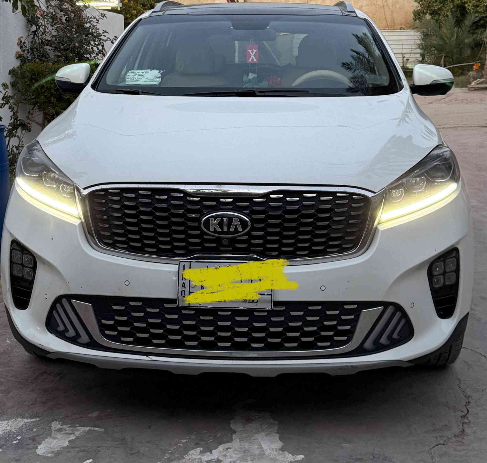 سلام عليكم
للبيع سورنتو 2019 خليجي 

🌟فول مواصفات 1/1

 / بانوراما  / بصمه /مانع انزلاق تبريد قطعتين تبريد كشنات 

خمس كامرات  وباقي الموصفات المعروفه⭐️

7راكب محرك ٦

رقم بغداد تحويل مباشر  مكان السياره بابل 

ماشية ١٥٨الف  محرك مفتوح  مثل ما موضح بالسونار 

السياره قطره صبغ مابيه  

السعر : ٢٧٠

الاتصال : ***********
