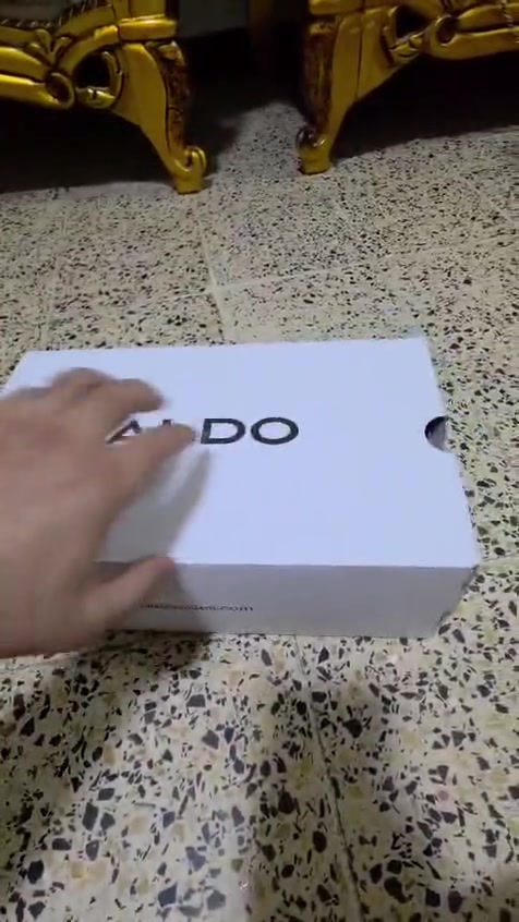 حذاء جلد مريح
اصلي ماركة ALDO وكالة مول الجادرية 
السعر ١١٥ الف


**إذا كنت صاحب هذا الإعلان وتريد حذفه لأي سبب، رجاءا أرسل رسالة إلى الدعم الفني**
