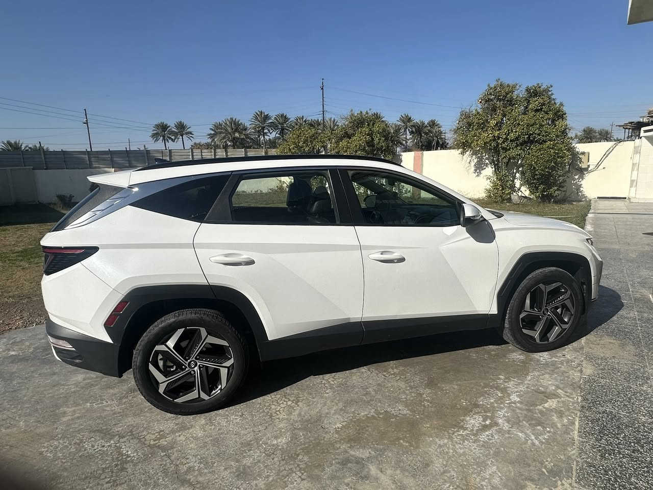 توسان 22
السيارة فول فول  1/1 مواصفات 

1.رادارات أمامية+خلفية

2.حساسات أمامية+خلفية

3. بصمه تشغيل +ابواب+صندوق

4.اشاير بل مري +مري كهرباء 

5.عدسات زينون ليد LUD

6.جنطة كهرباء 

7.تشغيل عن بعد

8.ويل 19كروم

9.كشنات جلد لون اسود

10.تدفئة المقاعد الخلفية 

11.تدفئة +تبريد المقاعد الأمامية

12.خزن ميموري

13.كشن السائق+والصدر كهرباء

.سماعات الشركة العالمية BOOS14.

16.مانع انزلاق 

18.تحديد مسار

22.اربع مودات قيادة 

23.شاشة عدادات كهرباء +تغير شاشة العدادات حسب مود القيادة 

24.السيارة بصمة

25.سايد بريك بصمة

26.أوتو هولد

28.نضام LOCK 

29.نضام نزول المنحدرات

30.شاشة حجم چبير

31.شحن لاسلكي 

32. منظومة تحكم التبريد بل كامل لمس

الضرر . موضح بل منشور باب الصندوق بدون دواخل بدون ايرباك

السعر ١٨٨

مكان السياره بغداد


**إذا كنت صاحب هذا الإعلان وتريد حذفه لأي سبب، رجاءا أرسل رسالة إلى الدعم الفني**