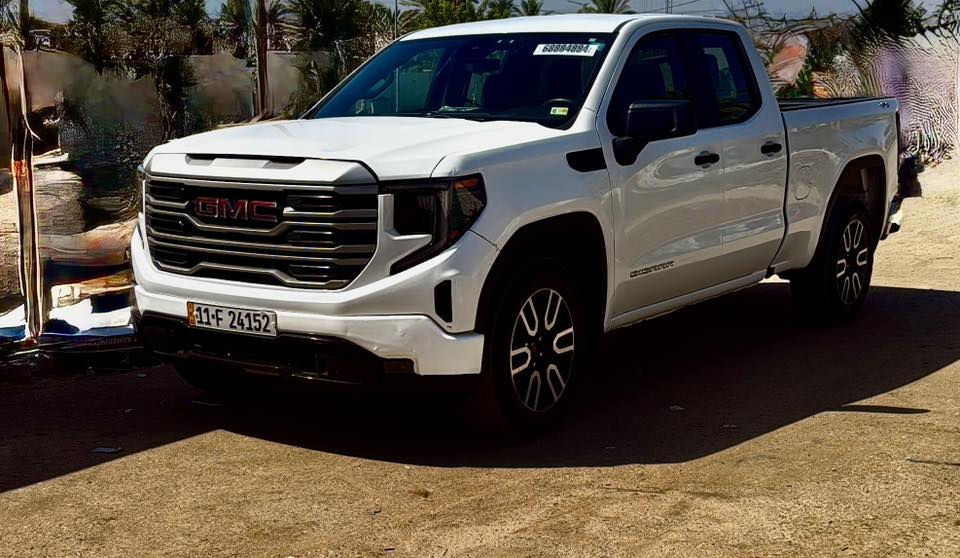 جمسي سيرا البيع حادث جاملغ امامي معدل بارد موديل 2023سياره جديده كلش محرك 8 اسعر 30000بيها مجال لاتصل على رقم ***********
