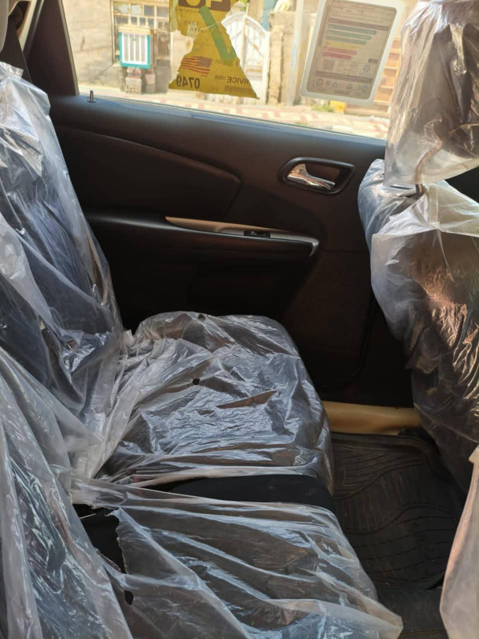 دوج جورني موديل 2019 رقم بغداد مكينه 2400 .7 راكب تبريد ثلج بيها 3 قطع السعر 115 وبيها مجال للاستفسار اكثر *********** مكان السياره كربلاء
