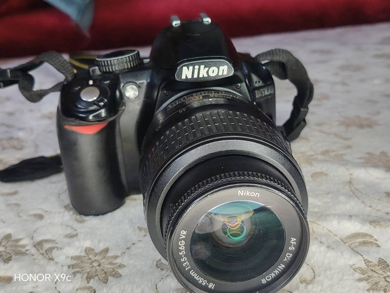 كامره نيكون للبيع سعر 200وبيهه مجال بسيط
***********
