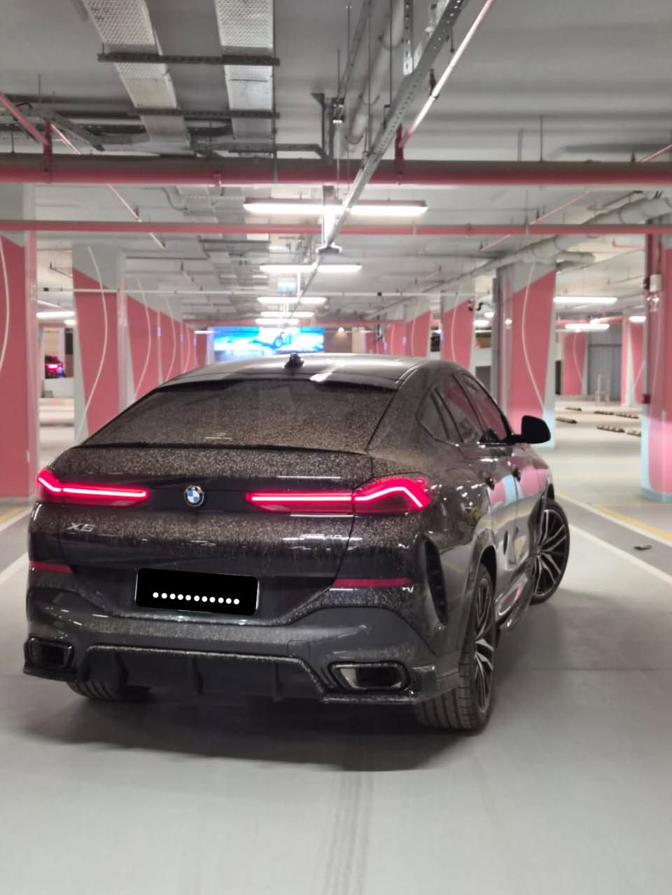 السلام عليكم
X6 2023 40i 
Individual 
فول للاخير
لايت ليزر
رادار جبير
جكات الوحيده بيها 
كشن مساج وتبريد وتدفئة
باج تضليل
ماشيه 37 الف ميل
مغلفه ppf
باج تضليل
وبعد هواي تفاصيل
بيها بنيد مبدل نفس اللون وربع جاملغ صبغ 
مكانها بغداد زيونة 
رقم دهوك

للاستفسار ***********
