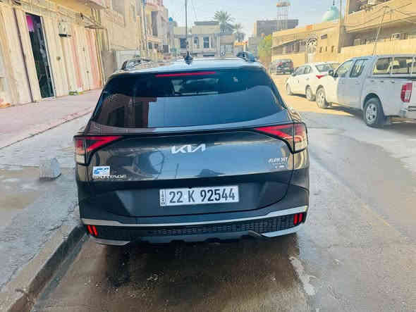 سلام عليكم
كيا سبورتج موديل  ٢٠٢٣
اكس لاين حادث كما موضح بل صوره فقط جاملغ امامي بدون ايرباك وباقي سياره مكفوله 
مواصفات
بانو راما 
كراسي كهرباء جلد تدفه
صندق كهرباء
فور ويل 
رادار ٣٦٠
نقطه عمياء
سياقه شبه اليه
ماشيه ٣٨ الف مايل 
سعر ٢٢٥ ورقه 
***********
