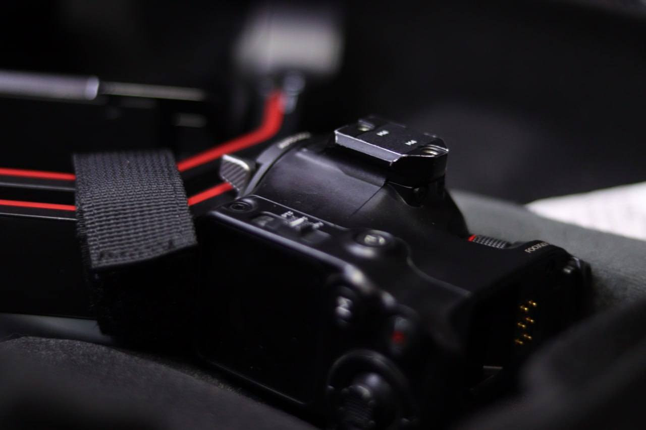 رونن RS3 combo

نظيف جدا 
كامل الملحقات
حتى اللزكة مال الشاشه موجوده 
اخو الجديد نضيف كلش 

المهتم يتفضل خاص

 السعر 550

يوجد توصيل لكل المحافظات
***********
