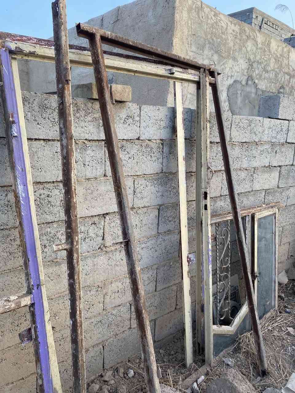 شابيك عدد٥ابواب ٦جينكو عدد٢٦ شليمان٢٥م زوايه عدد٢٥ للبيع ***********
