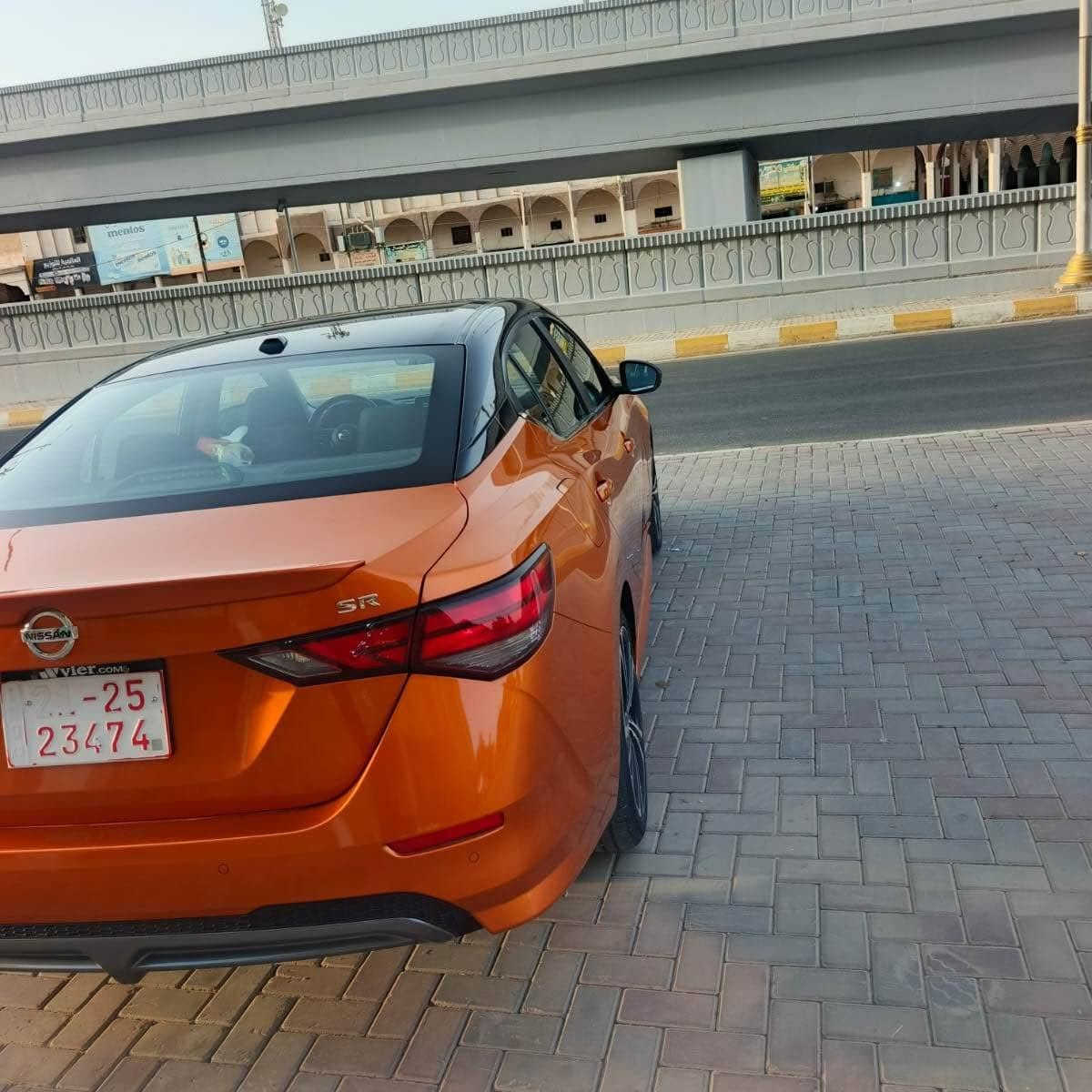 نيسان سنترا فول مواصفات فئة SR الرياضي 
ماشي 40 الف 
سيارة مرقمة وباسمي اربيل شرط التحويل 
تو كلر سقف بلاك والبدي مشمشي 
حادثها بسيط جاملغ جهة السايق ومبدلة والباقي معدل علبارد ومرشوش على كدها وموضح بلصور
سعر 150 وبي مجال  مع الرقم ومرقمة اربيل اعيد واكرر موصل, نينوى


**إذا كنت صاحب هذا الإعلان وتريد حذفه لأي سبب، رجاءا أرسل رسالة إلى الدعم الفني**