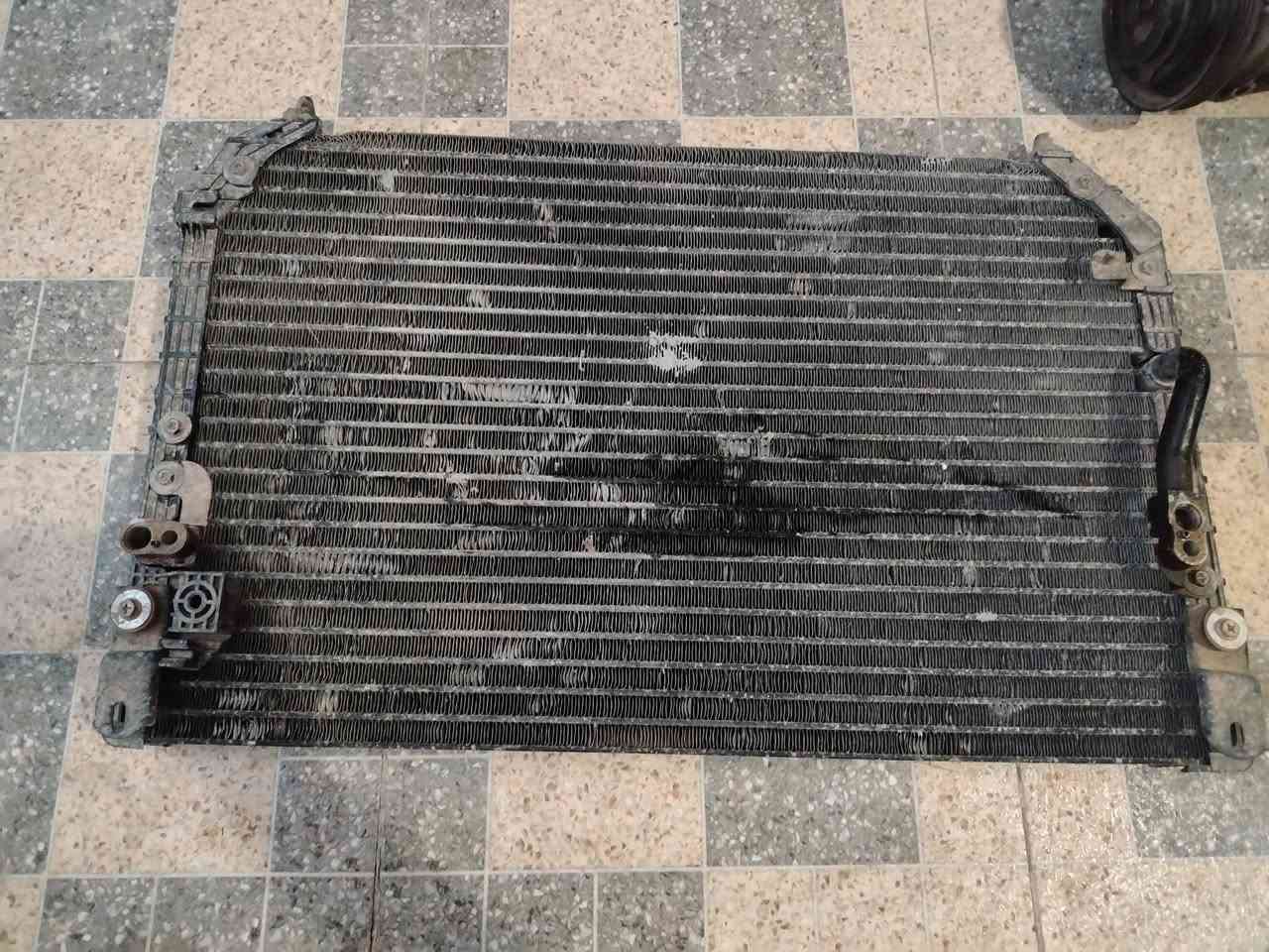 سلام عليكم كمبريسر ونجي حجم 17مال تفصيخ  مع راديتر تبريد للبيع العنوان بغداد الدوره ***********
