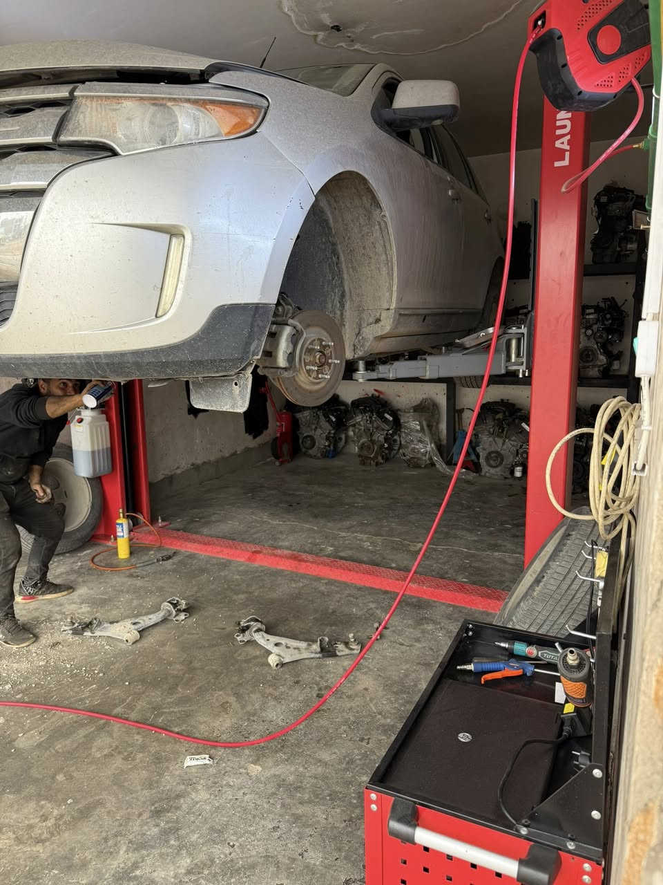 فورد ايدج تبديل نظام تعليق الامامي 
 عمل مع قطع غيار الفورد 

***********
***********
بغداد- الغزالية- الشارع العام مقابيل نافورة مدير الامن مجاور مركز تسوق الساعة 
يتوفر توصيل  جميع قطع غيار الفورد / والزيوت /لجميع محافظات العراق
 محلات محمد العزاوي
لقطع غيار سيارات وصيانة سيارات الفورد
