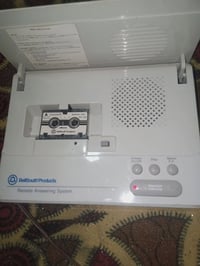 مسجل كاسيت • صغير • شغال