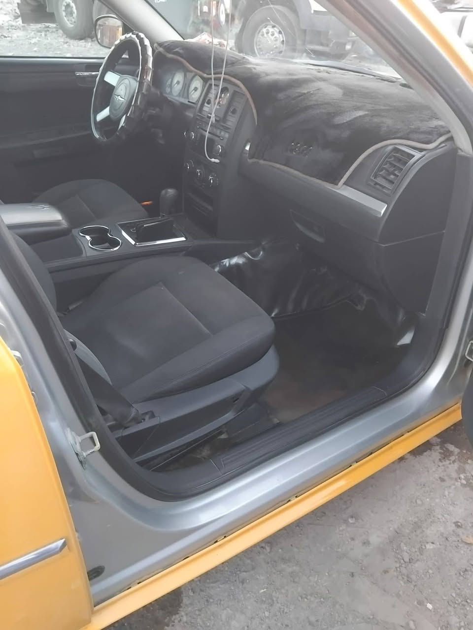 السلام عليكم اوبامه 2008رقم بغداد انكليزي مصفره هيئه وغرامات محرك 2700سياره بدون ضربه سياره ستخدام شخصي مامشتغله بخط  سياره جاهزه حداديه كهربائيات نقص رديدر تبريد  السعر 110وبيه مجال العنوان بغداد رقم الهاتف ***********
