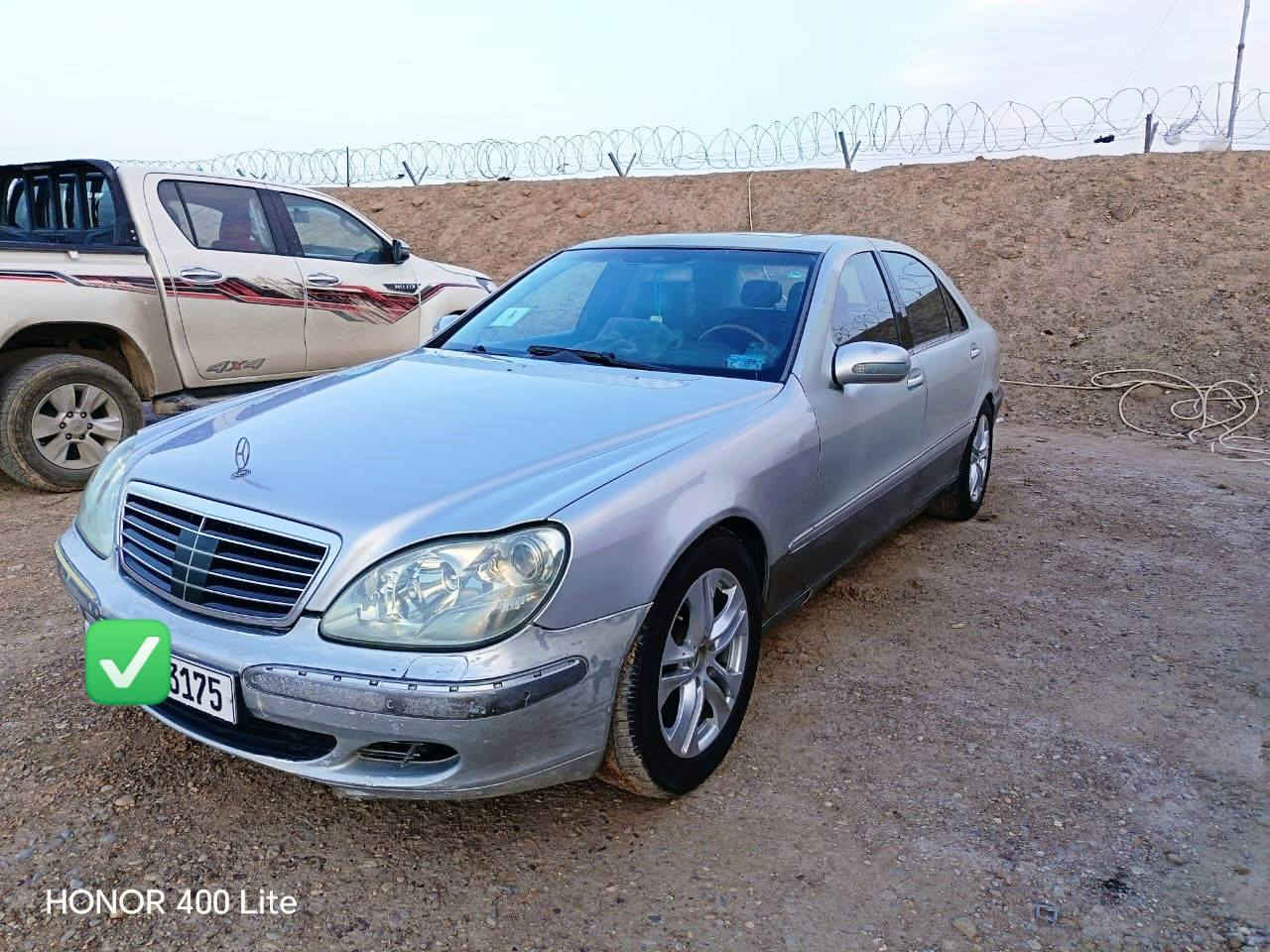 للبيع موديل 2003 AMG فول 1/1 رقم بصرة بإسمي
السيارة رادار  باب طويل اصل هيدروليك  وشادلها دبل ولوي مؤسسة مشتري  ب700 دولار  والي ايريد ايبدل يشتري بس دبل ايكون ارخص 
السيارة بيها جراد
سعرها 140 والشراي اطيحله سعر الصبغ مالتها الفرن 
للاتصال ***********
