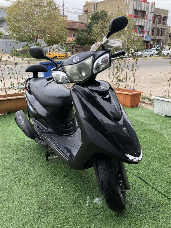 السلام عليكم 

بغبغاء نوزل حديث رمبه دراجه جديده نقص مابيه ماصارله هواي يمي اقل ست اشهور نضيفه ربع متصرف عليه الله شاهد احتاجيت واريد ابيعه

هاي دراجه كدامك تجي شوفه اذا مو نفس صور تاخذه وتروح دراجه نضيفه مامتعوبه مال جناي بانزين كله محس 

سعر‼️ 900بيه مجال شي بسيط
 
مكاني شعب قرب اعداديه بلقيس
 
رقم:*********** متواجد اتصال واتساب
