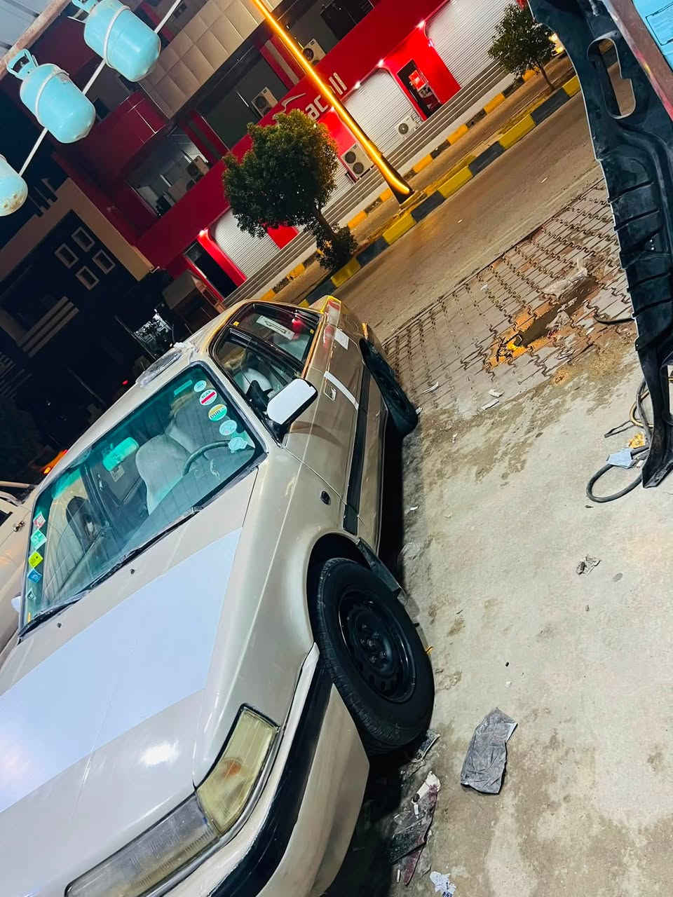 سلام عليكم مازده ٦٢٦ رقم اربيل شرط التحويل السياره جاهزه كير محرك تبريد ثلج مكان السياره تكريت السعر ٣٧ وبيها مجال ***********

