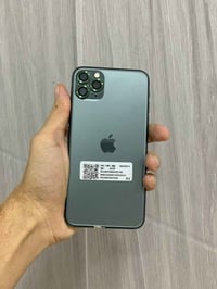 11 برو ماكس دبل 256 بطاريه 77 فقط شاشه  قفلو 240 مو شراي لا طب خاص ‭07...