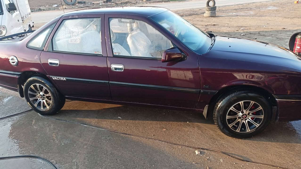 للبيع فكترا 92 حجم 18
سعر 47 بيها مجال
***********
