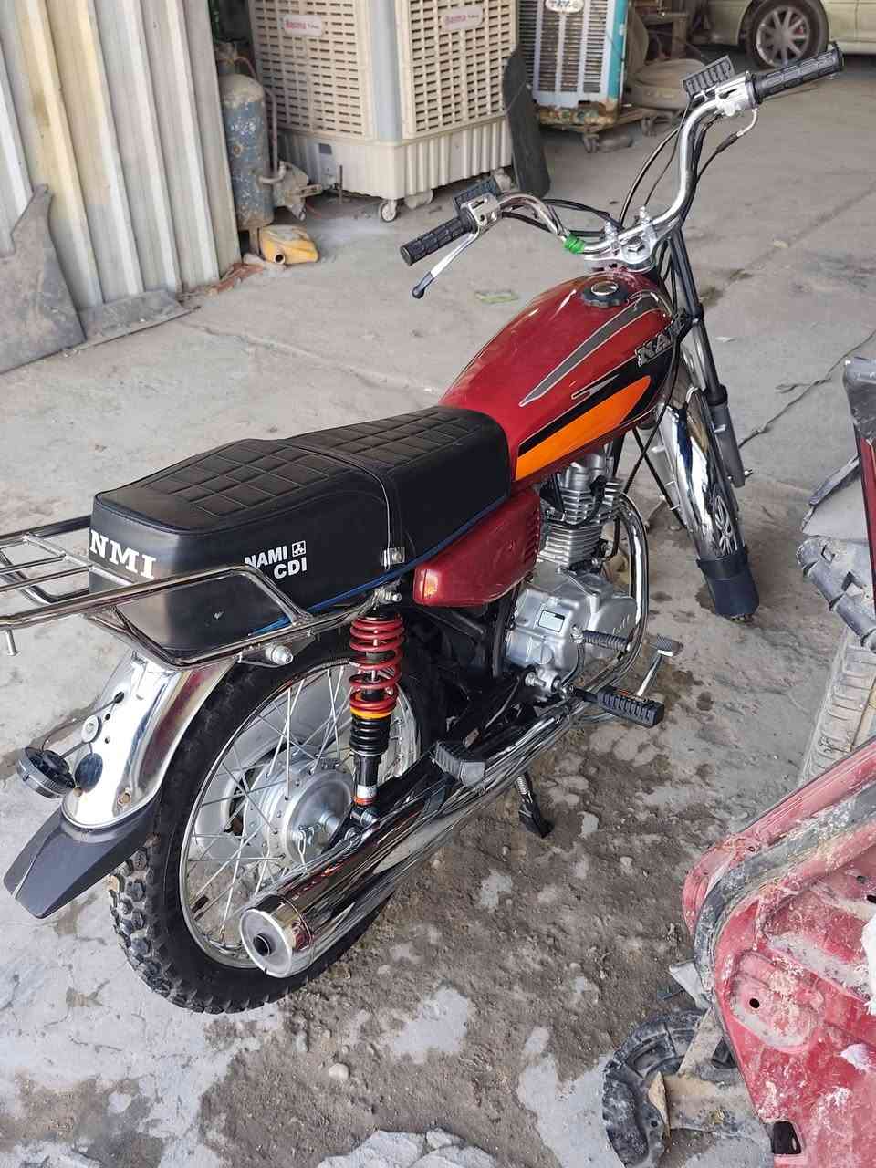 تعمير كلو ايراني اصل أصولي وكيلها العارضي معمرة بنهاية ال25 تقريبا مكان نجف حي  ***********
