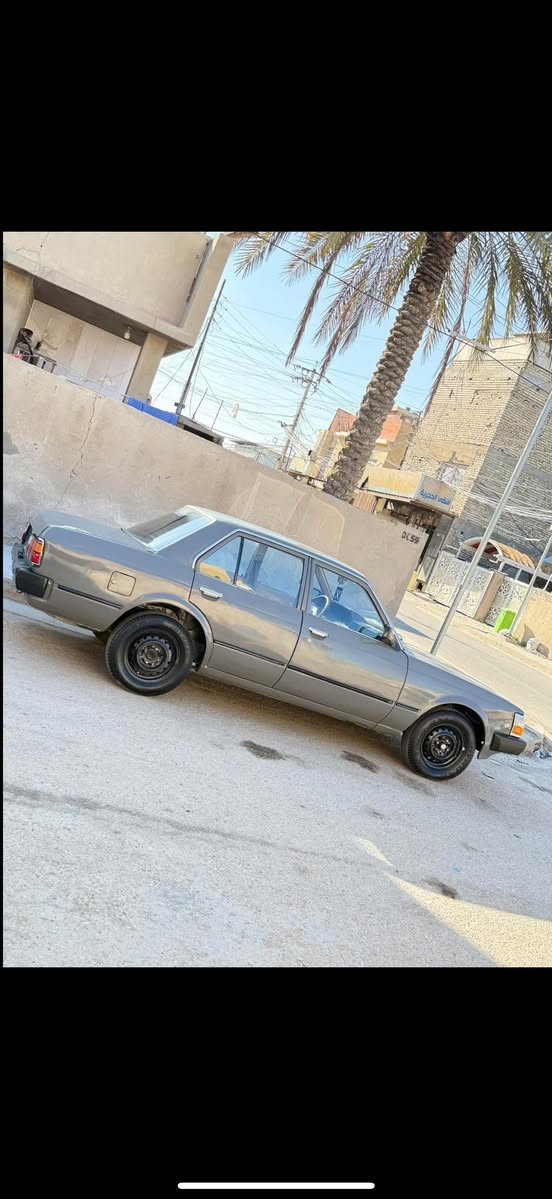 سلام عليكم
للبيع سياره كرونه موديل 1982سياره  
رقم بغداد ب اسمي تحويل ثاني يوم 
السيارة غرفتها عل بلاد 
صدر امامي خلفي جديد تخم تاير جديد تبريد تدفئه شغال بشرط 
مكينه بيها تبخير يعني يراد تجفيت وينزل وكير جديد مسوينه بشرط 

مكان السيارة سليمانية 
السعر 35 ورقه وبيها مجال شي بسيط 
رقم الهاتف /*********** واتساب
