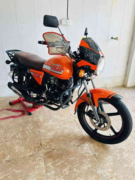 يالله سلام عليكم اخوان 
دراجه دايوان  موديل 2022 

داخله ب ال 2023 

رقم ديالى تحويل ثاني يوم 

دراجه غنيه على التعريف مال جناي دهن امزويل وبانزين محسن 

سعر  ( 2350 ) وبيه مجال 

للاستفسار .. 

***********
