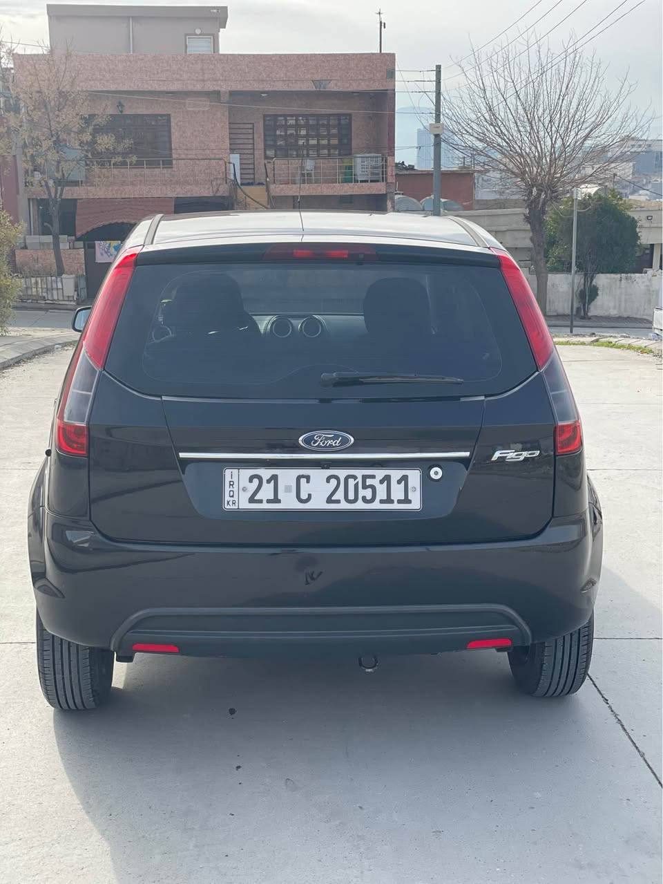 سەرەتا بەناوی خودا فۆرد فیگۆ ٢٠١٤ گێرو مەکینەو تەقەو رەقە کارەبایەت بە شەرت سەیارەکە زۆر پاکو جوان ماوەتەوە 
سۆنەرەکەیم داناوە 
سەنەوی و ئەوەلیات بەشەرت
٨٤ مەجال
*********** السليمانية, العراق
