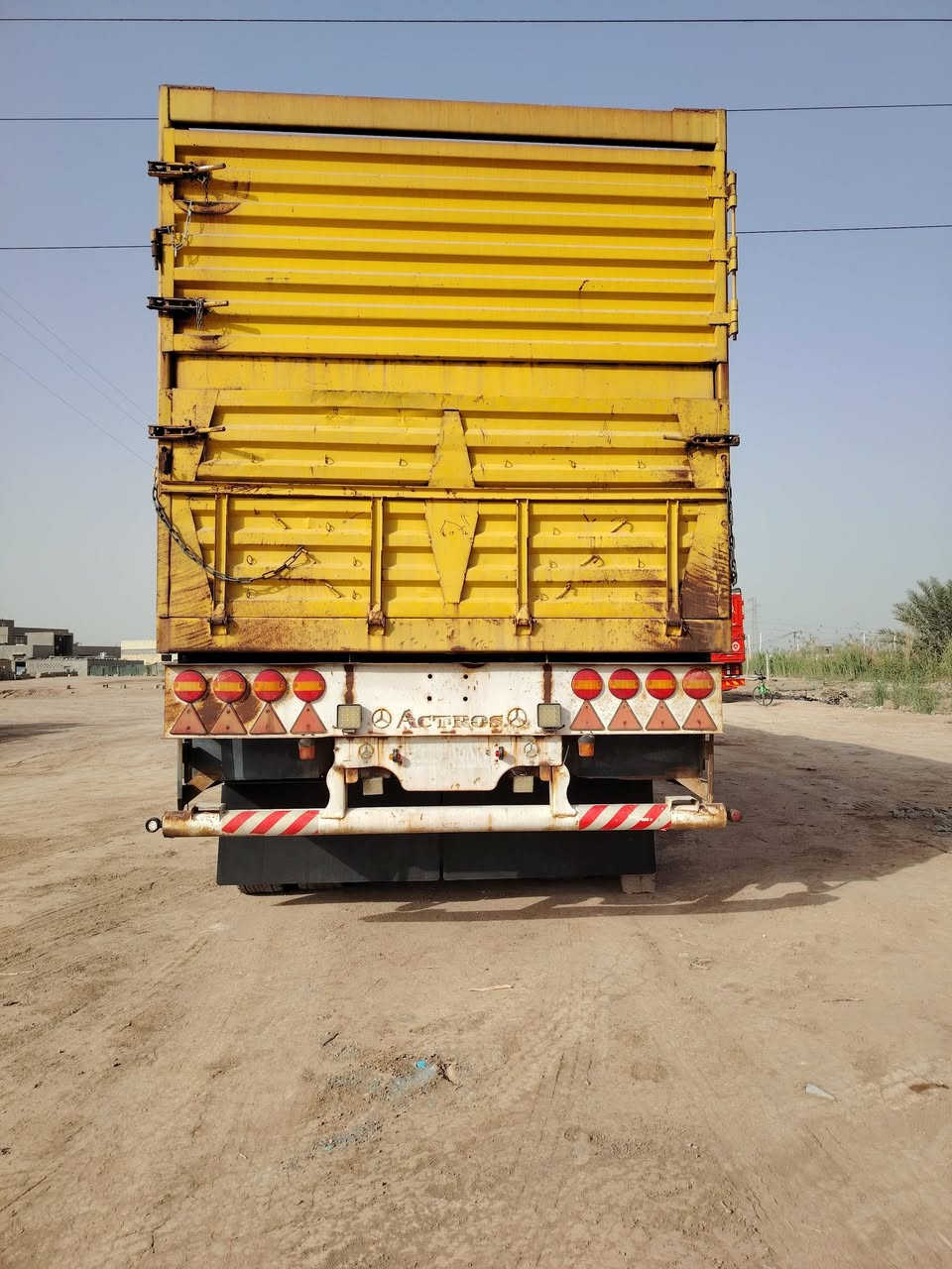 السلام عليكم مقطوره للبيع مكفوله
***********
