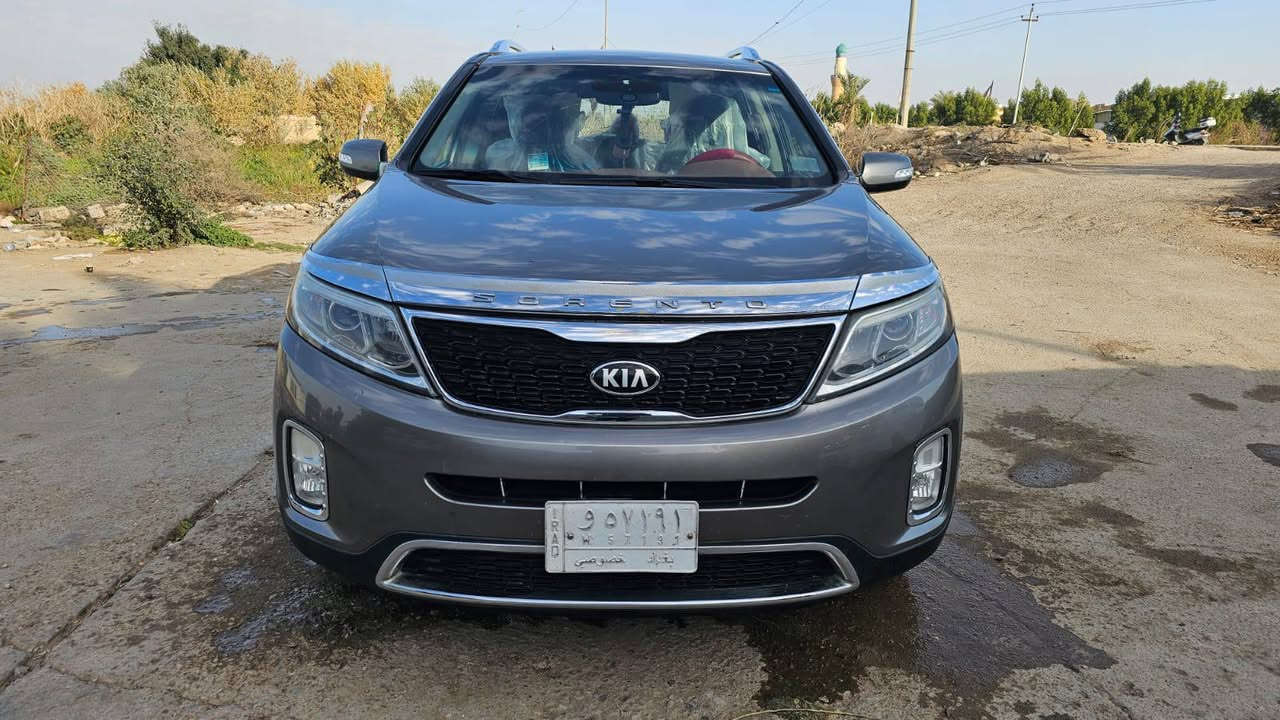 سورنتو ٢٠١٥ وارد أمريكي 
سياره جاهزه قطره صبغ مابيها مكفولة 
بيها بنيد مفتوح فقط سونار موجود 
محرك ٤ سلند تخم تاير 
سياره جديده  مكان السياره بل كوت 
الشراي فقط يتصل سعر ١٣٦ وبيها مجال 
***********
