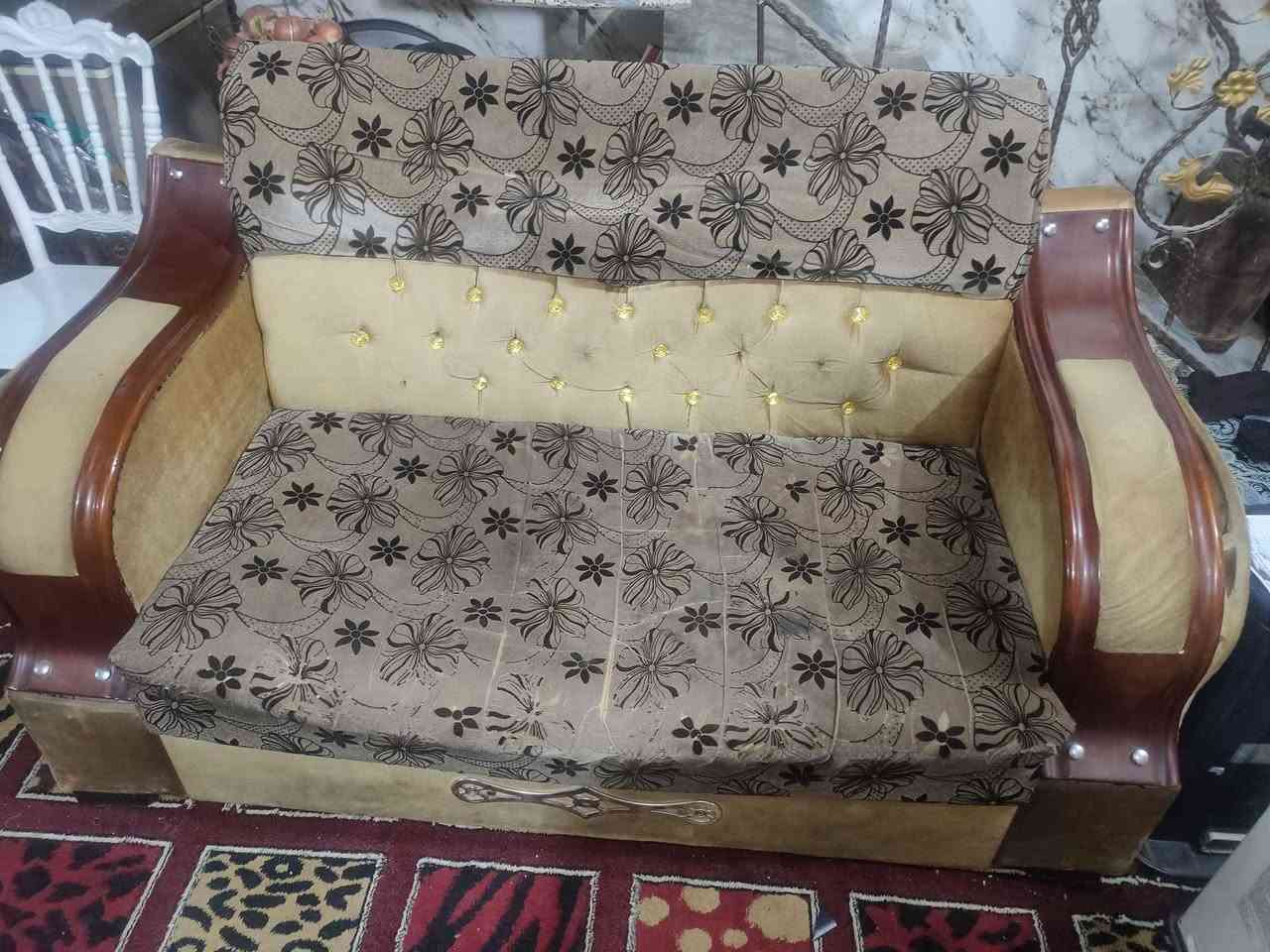 للبيع تخم + التلبيسه لون جوزي كامله بسعر 200 وبي مجال *********** كربلاء, العراق
