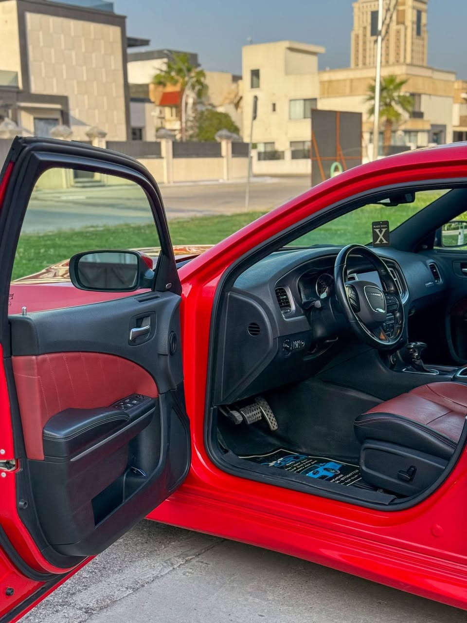 السلام عليكم من رخصه لأدمن سياره جارجر 2021GTخليجي وكاله هارلم مكفوله كفاله عامه رقم أربيل بسمي  مكان بابل حله *********** واتساب السعر 315 وبيه مجال بسيط
