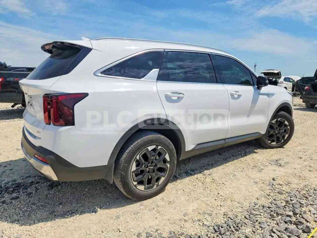 مزاد يوم  الأربعاء المصادف 6/24
🚘 نوع السياره: كيا - سورينتو

🔹️الحادث / الضرر : كما موضح بالصوره
🔹️الموديل: 2026
4اسلندر : 2500
⚠️ علما هذا نموذج بسيط من السيارات التي تعرض في المزاد يومياً 
- نوفر لكم شراء السيارات مباشرة من مزاد كوبارات و IAA الامريكي باسعار تنافسية 
التواصل واتساب أو اتصال على الارقام التاليه 
العنوان الديوانيه .قضاء غماس.شارع الصافي مجاور مدرسه يافا-شركة المتميز
التواصل واتساب أو اتصال 
***********
