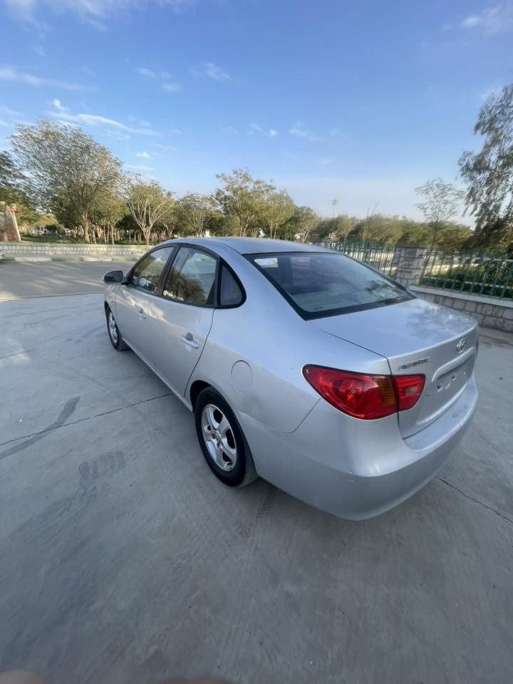 ٢٠٠٧ دكشن بةرز هموي بةشةرن
٤٥$ كةلار 
***********
