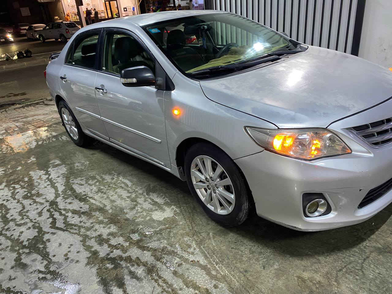 السلام عليكم كورلا للبيع فقط موديل 2008 محدثه 2013
رقم بغداد بااسمي
 السياره خليجيه GLi مكفوله
 السياره فول مواصفات نقص سلايد فقط
 حداديه مكينه كير تبريد طخم تاير باتري كله جديد 
غرفه حلوة بيه جراد قليل موضح بلصور والفديو
 للأستفسار الأتصال على 
***********
***********
مكاني الفلوجه.
السعر 110 وبيه مجال
