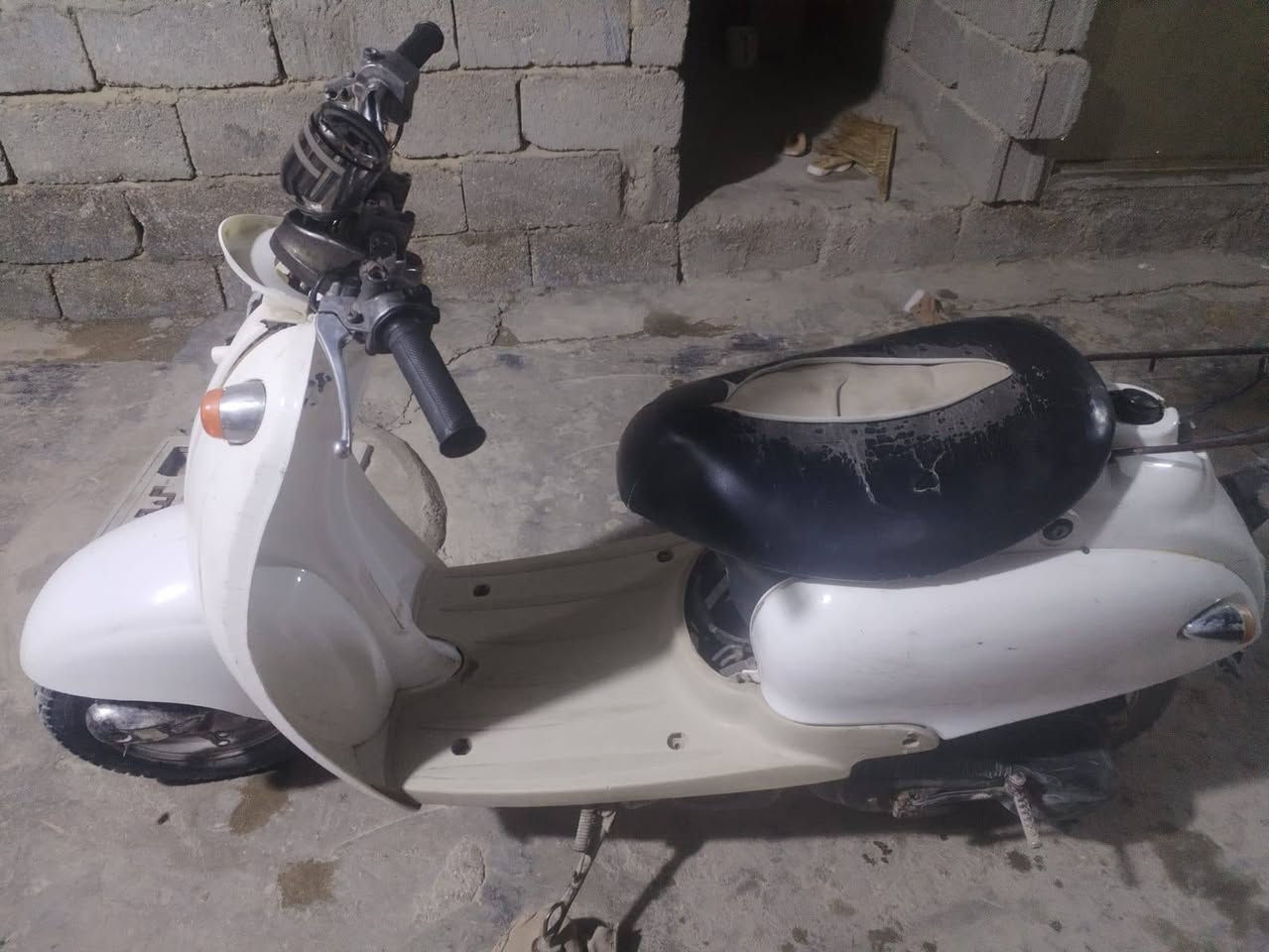 دراجة عبد الحليم شغاله هندر محرك مكفول شاصي مكفول شراي سعر 90شراي الاتصال ***********
