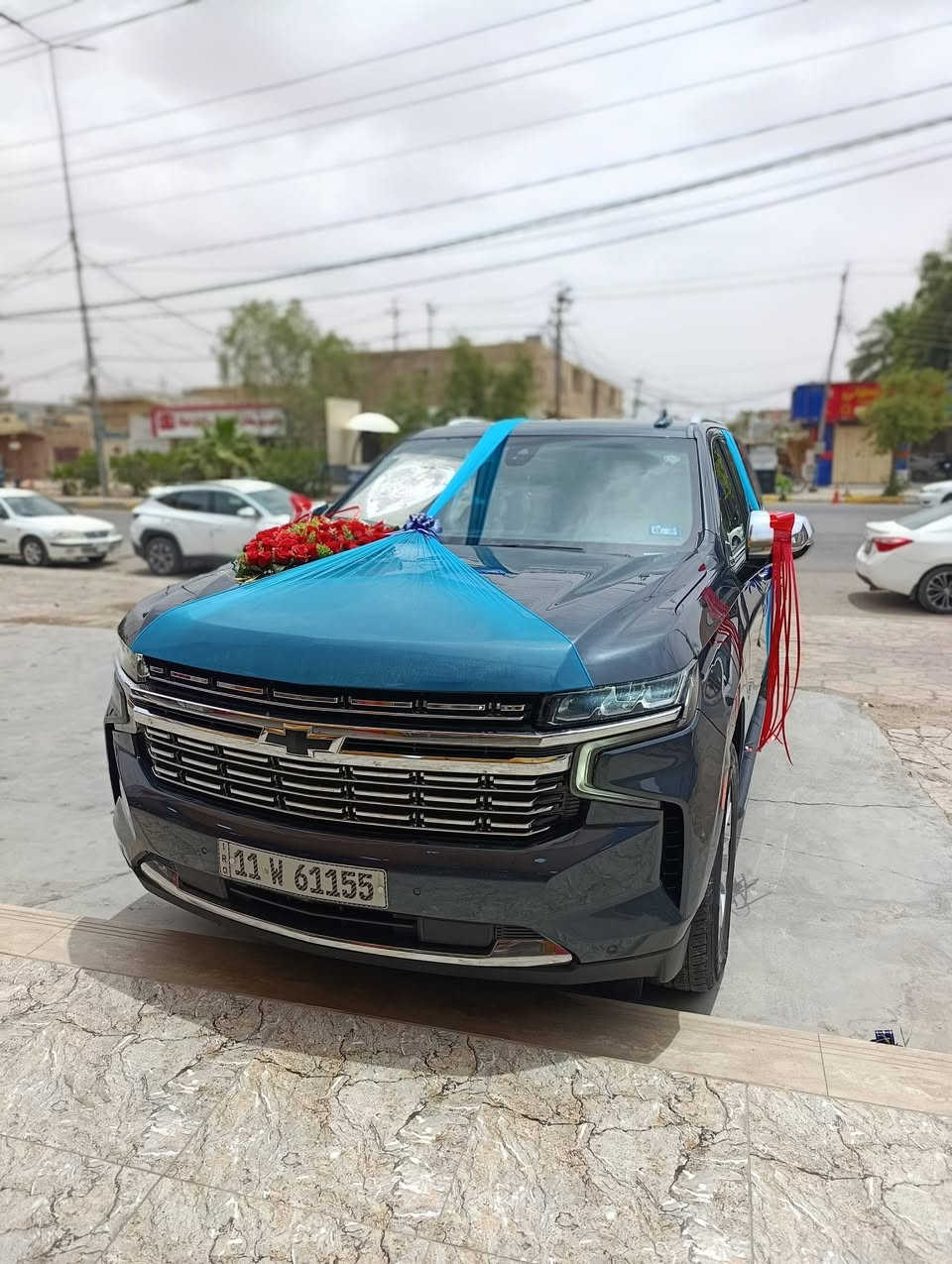 السلام عليكم 
تاهو موديل 2021 بريمير فول عده الفتحه 
وارد امريكي (حادثها سرقه الجاملغات الامامي وراجعات نفسهن والبنيد فقط صبغ يعني قطعه وحده صبغ فقط وموجود سونار وصور الحادث مرفقه بلمنشور)
مواصفات سياره 
١ـ بصمه تشغيل.
٢ـ تشغيل عن بعد.
٣ـ مري شفط.
٤ـ كشنات تدفئه تبريد.
٥ـ كشنات٧ راكب كهرباء منفصله.
٦ـ جنطه كهرباء جلاق.
٧ـ شاشه كبيره.
٨ـ كامره خلفيه.
٩ـ حساسات أمامية وخلفية.
١٠ـ رادار امامي وخلفي وجانبي.
١١ـ تحديد مسار.
١٢ـ مري قلاب عند الرجوع للخلف.
١٣ـ لايت زنون فول. 
١٤ـ فور ويل دفع رباعي.
١٥ـ كشن خزن ميموري.
١٦ـ انظمت قياده (ايكوـوعادي ـوسبورت ـ ونورمل)
١٧ـ علامه سوده.
١٨ـ محرك ٨ سلندر ٥٣٠٠ المرغوب.
١٩ـ شحن لاسلكي.
٢٠ـ لد نهاري.
٢١ـ ويل كب حجم ٢٠ .
٢٢ـ سياره ماشيه ٩٨ الف كيلومتر وليس ميل.
٢٣ـ نظام ترحيب كامل وجنطه جلاق.

سياره جديده كلش فول مواصفات فول عده الفتحه كير محرك مكفولات شرط سونار سياره بيها فقط قطعه وحده صبغ قفط تخم تاير وحداديه جديده مانقصها برغي السياره رقم بغداد انكليزي وهزه جديده تحويل مباشر.

السعر ب٣٨٠ وبيها مجال للشراي رجاءا السوك كلشي بي لحد يكسر بحلال العالم 

مكاني ديالى بعقوبة 
رقم الهاتف ***********
واسف على الأطاله 💜

