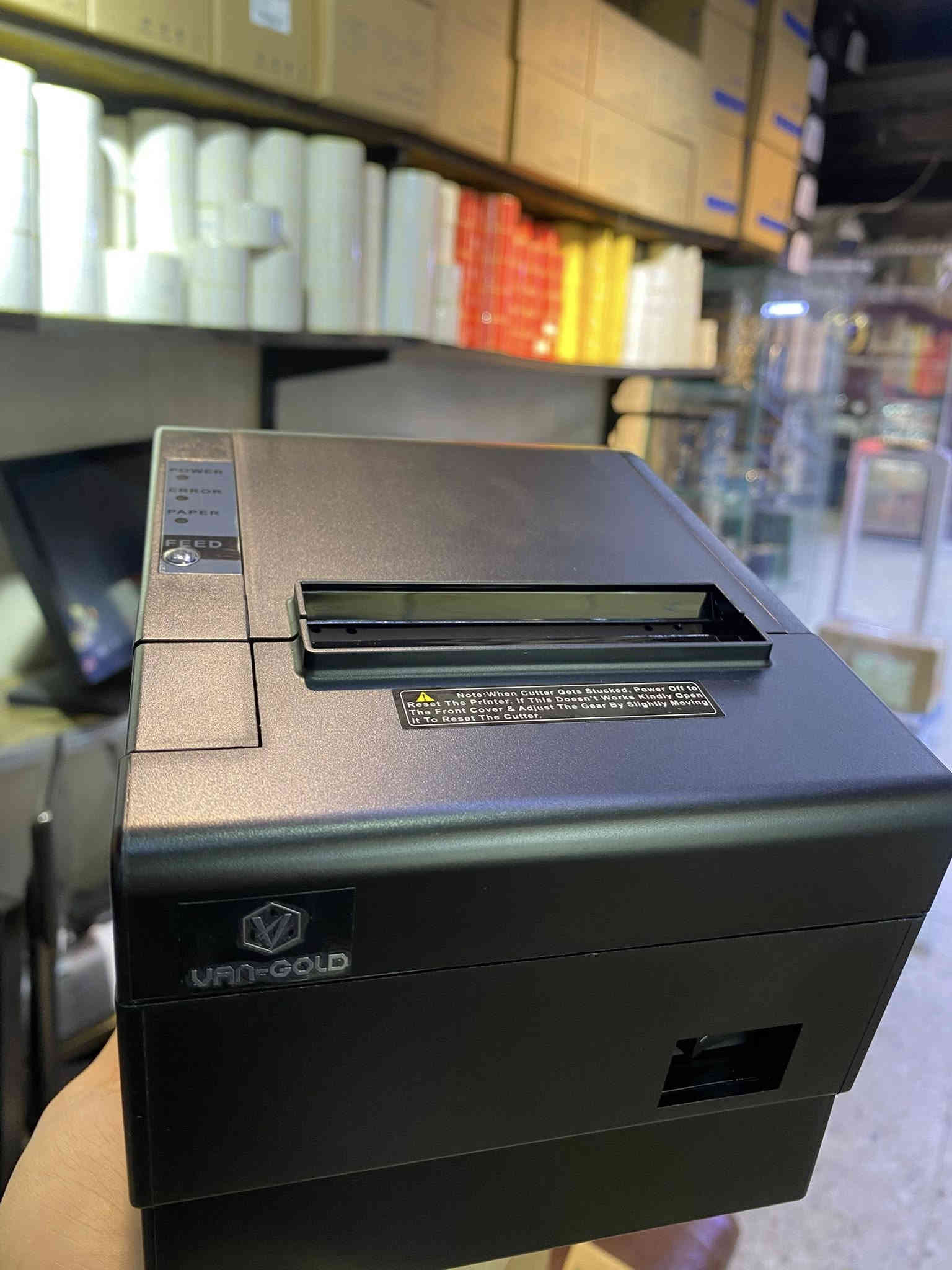 السلام عليكم متوفر كاشيرات مع برامج مطاعم وكوفيات وايضأ طابعات حراريه لجميع القياسات اسعار جمله ومفرد 

للاستفسار ( *********** )
