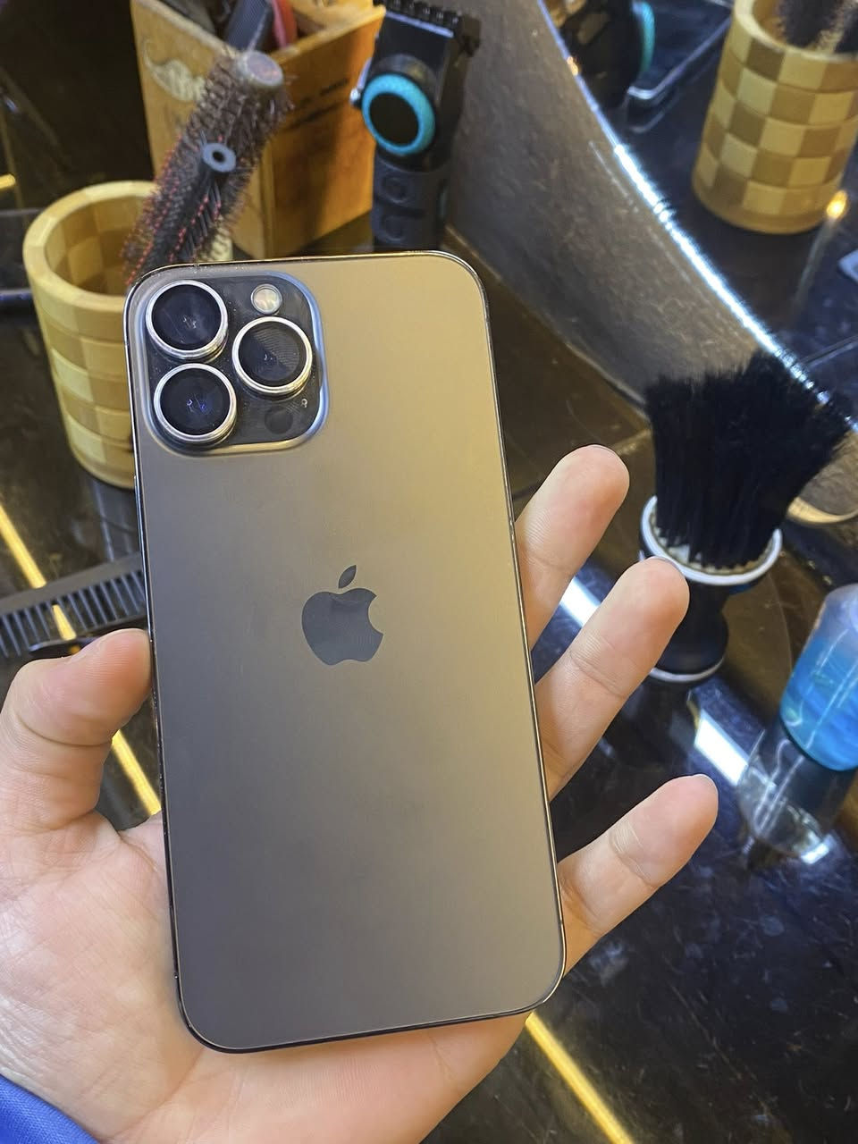 13 برو ماكس  ذاكره 256 بطاريه 94 مبدله اصلي شرط قطاره ✅ 
استفسار ***********بي واتساب 
سعر 480✔️عنوان موصل جانب الايمن ✅
